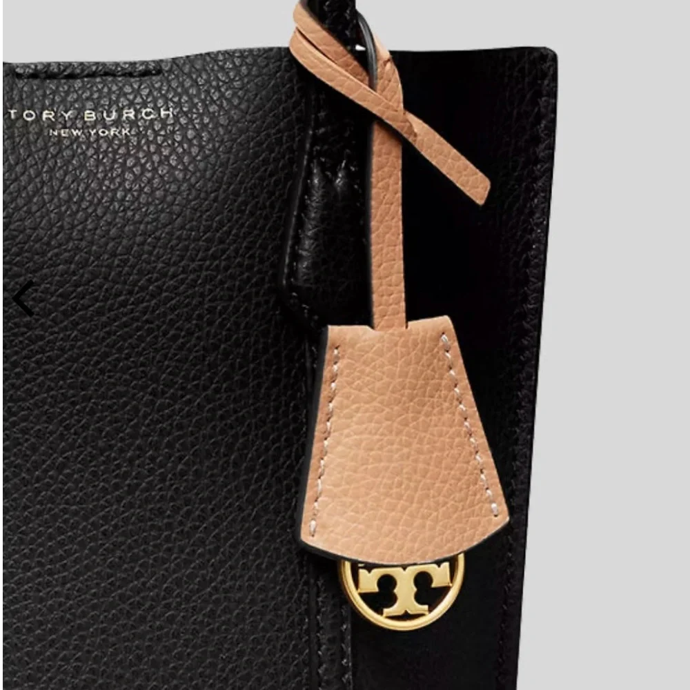 SALE!! Tory Burch Black Crossbody Bag with Sleek Design - Picture 3 of 4